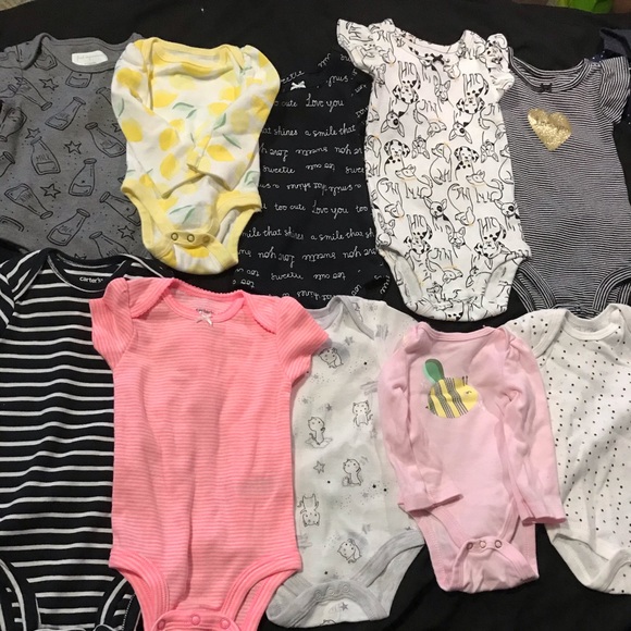 Newborn - 3 month some are 6 months - Picture 6 of 13